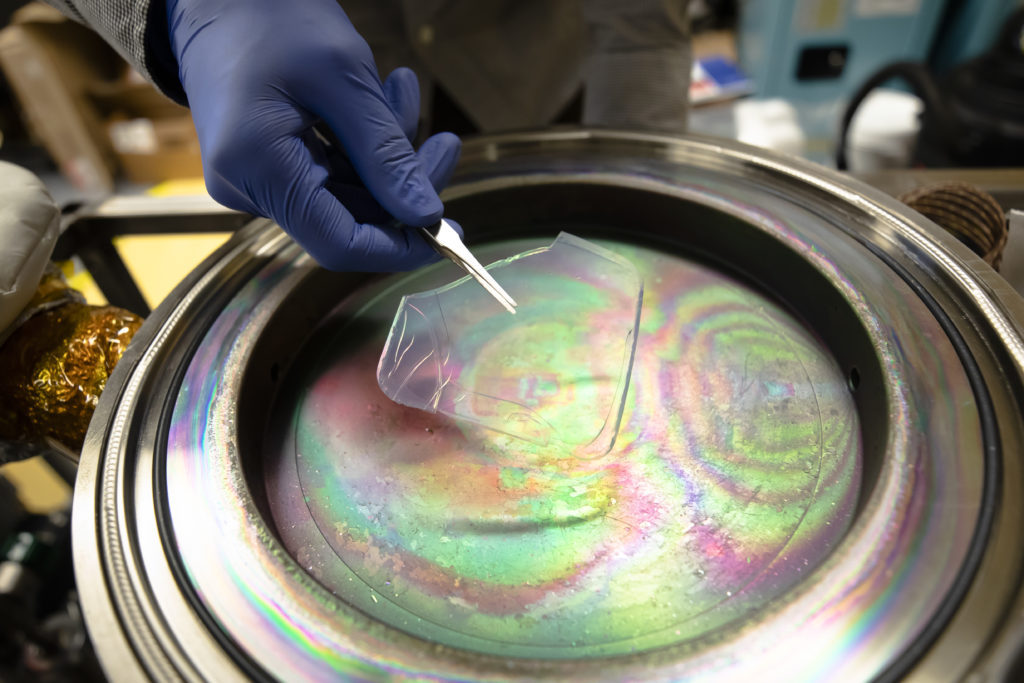 the aerogel recieiving its atom-thick coating