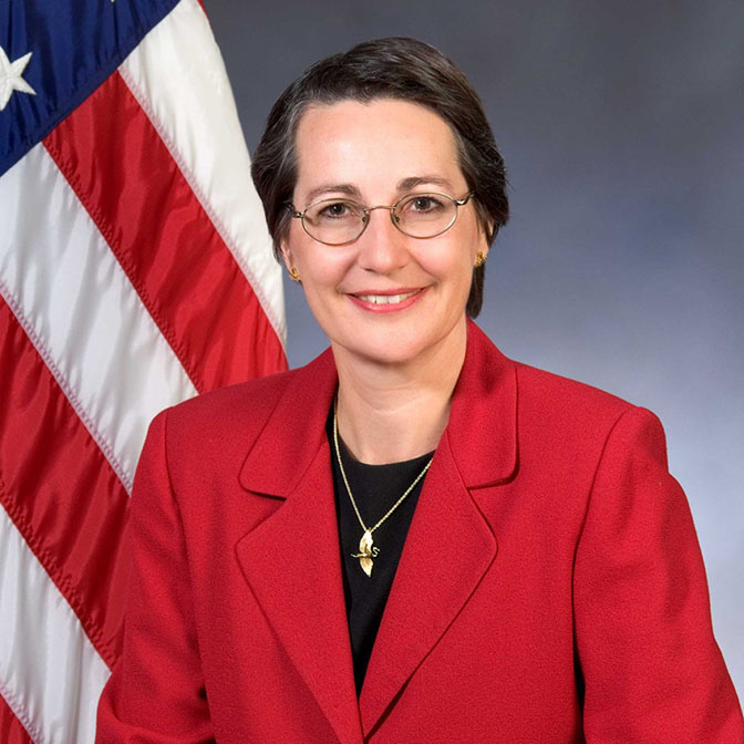 Portrait of alumna Robin White