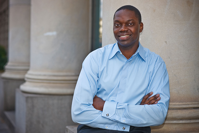 A photo of Garlin Gilchrist.