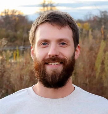 Portrait of Zachary Campeau.
