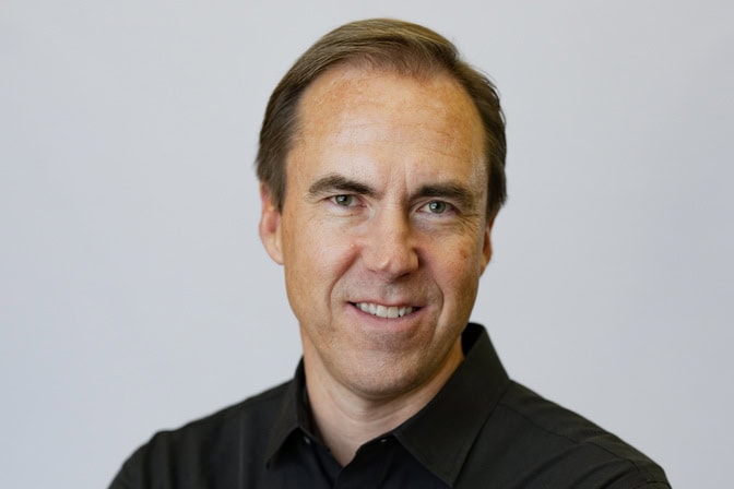 Portrait of Brad King.