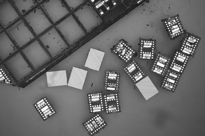 World's smallest programmable robots perform tasks - Michigan ...