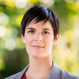 Portrait of 
Denia Djokić.