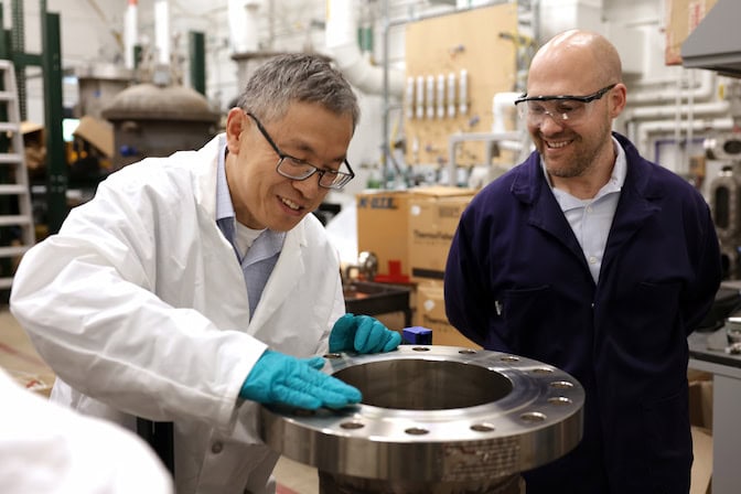 Molten salt reactors: A new testing facility improves pump shaft seals